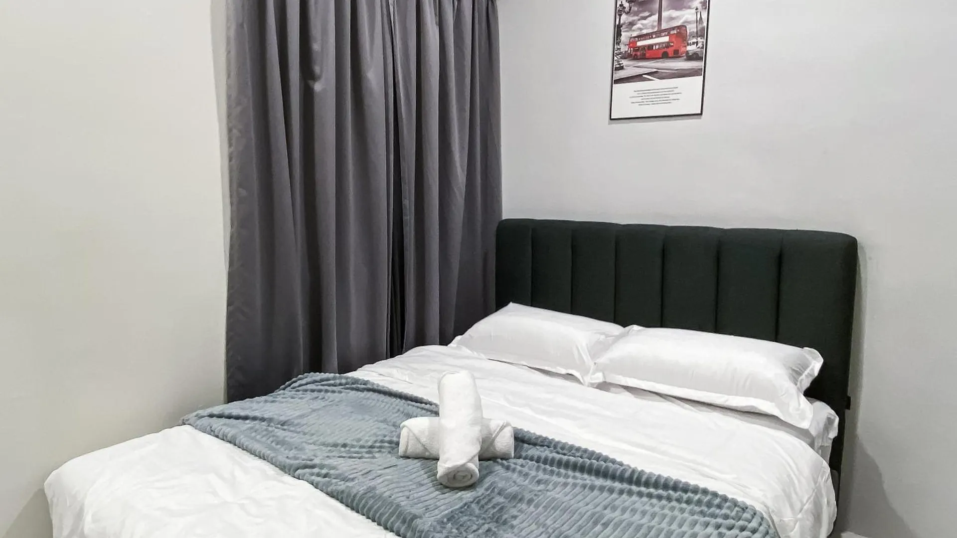 Groundfloor Poolside Manhattan Ipoh Free Netflix&Carpark 0*,  Malaysia